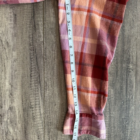 Old Navy Flannel Boyfriend Button Down Shirt. Large. Orange plaid. - Picture 8 of 10